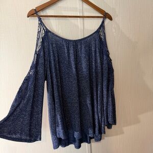 Chic Navy Blue Cold Shoulder Blouse